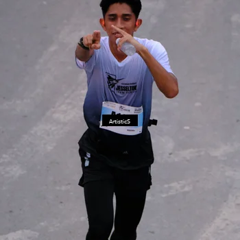 Runner Photo 7254200