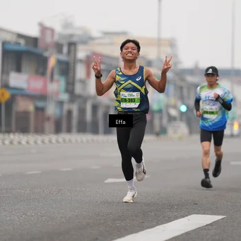 Runner Photo 7254236