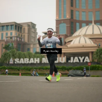 Runner Photo 7254308