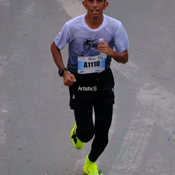 Runner Photo 7254311