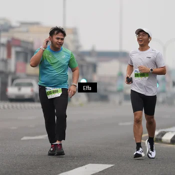 Runner Photo 7254335
