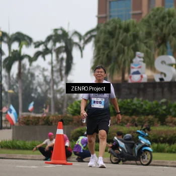 Runner Photo 7254340