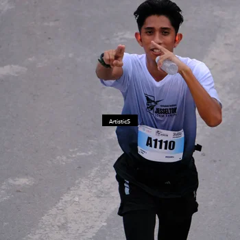Runner Photo 7254348