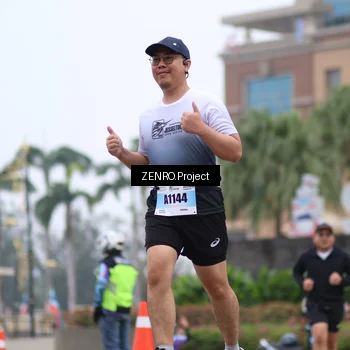 Runner Photo 7254390