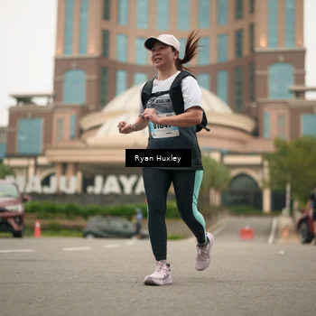 Runner Photo 7254744