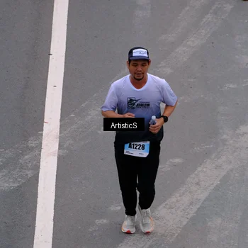 Runner Photo 7254748