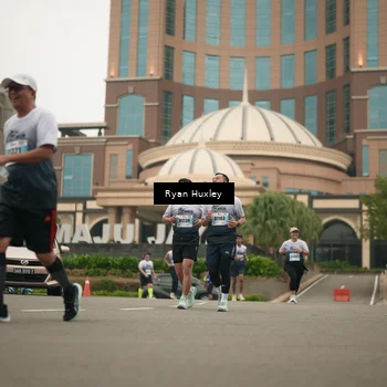 Runner Photo 7254751
