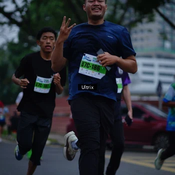 Runner Photo 7254781