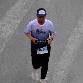 Runner Photo 7254795