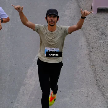 Runner Photo 7254839