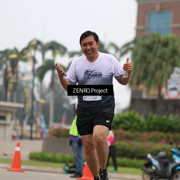 Runner Photo 7254875