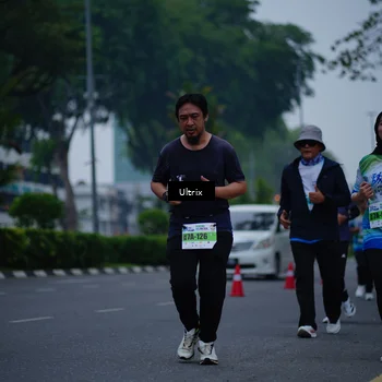 Runner Photo 7254900