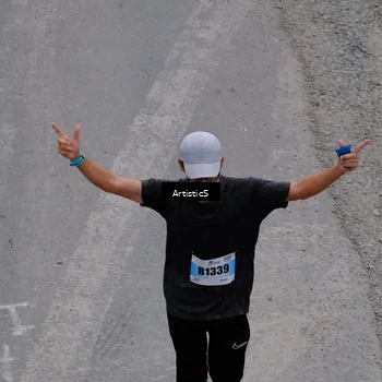 Runner Photo 7254977