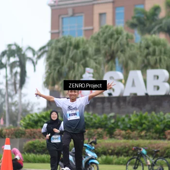 Runner Photo 7255396