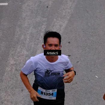 Runner Photo 7255401