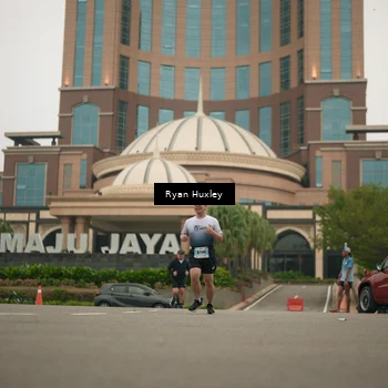 Runner Photo 7255402
