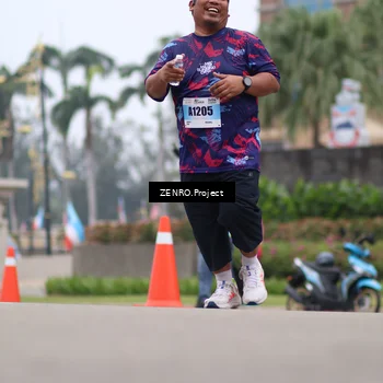 Runner Photo 7255505