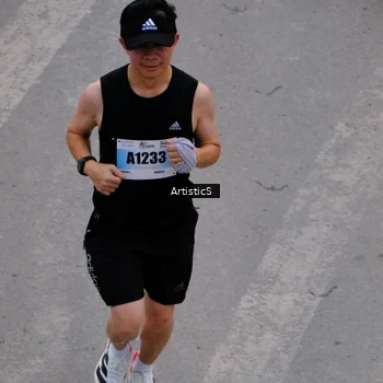 Runner Photo 7255756