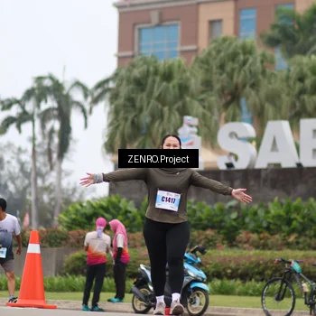 Runner Photo 7255859