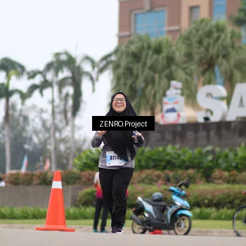 Runner Photo 7256011