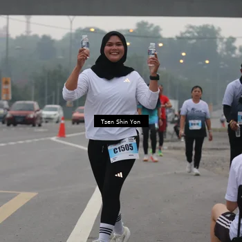 Runner Photo 7256035