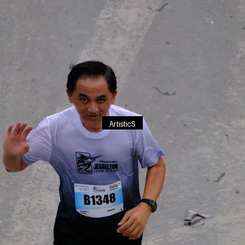 Runner Photo 7256039