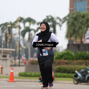 Runner Photo 7256054