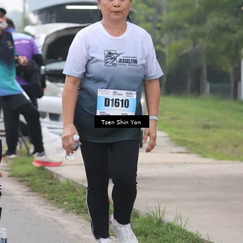 Runner Photo 7256113
