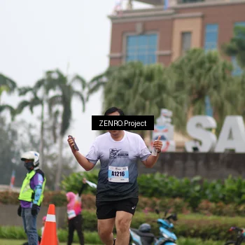 Runner Photo 7256121