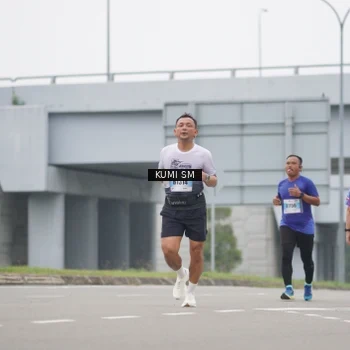 Runner Photo 7256331