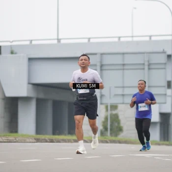 Runner Photo 7256339