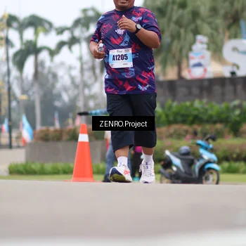 Runner Photo 7256387