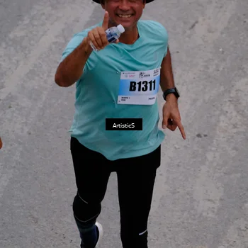 Runner Photo 7256407