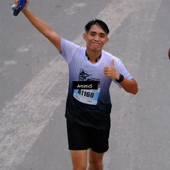 Runner Photo 7256416