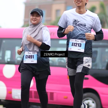 Runner Photo 7256445