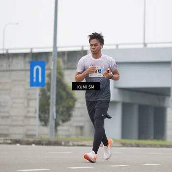 Runner Photo 7256536