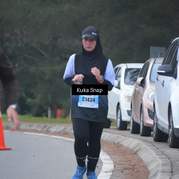 Runner Photo 7256541