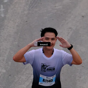 Runner Photo 7256549
