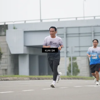 Runner Photo 7256665