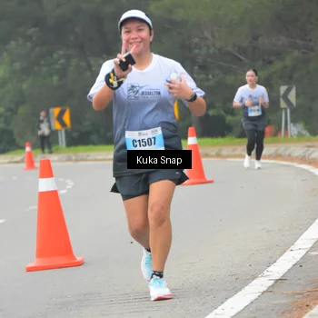 Runner Photo 7256682