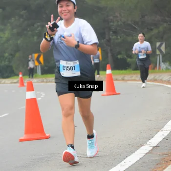 Runner Photo 7256689