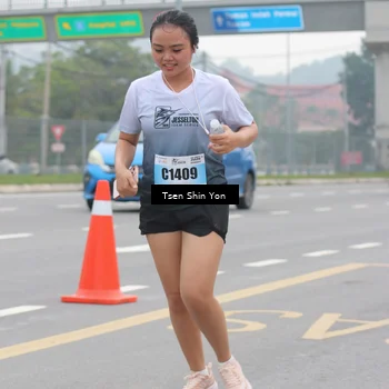 Runner Photo 7256741