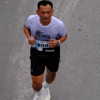 Runner Photo 7256758