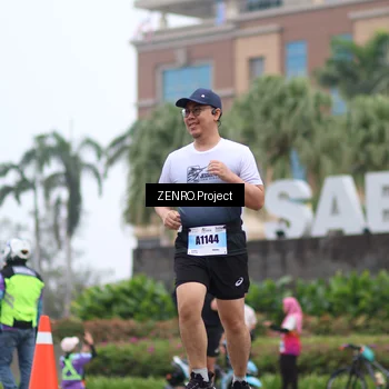 Runner Photo 7256794