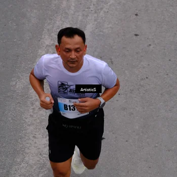 Runner Photo 7256800
