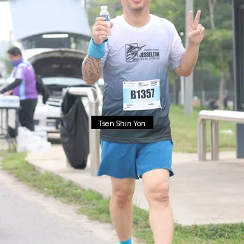 Runner Photo 7256837