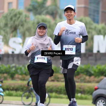 Runner Photo 7256886