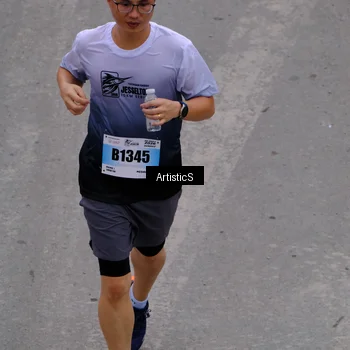 Runner Photo 7256897
