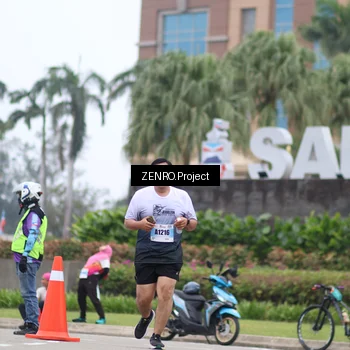 Runner Photo 7256898