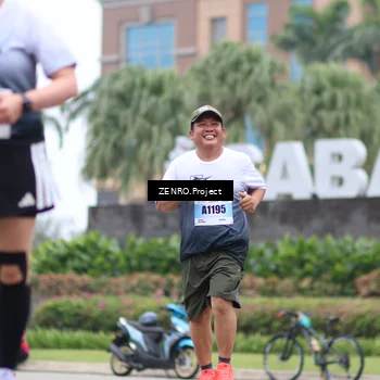 Runner Photo 7256918